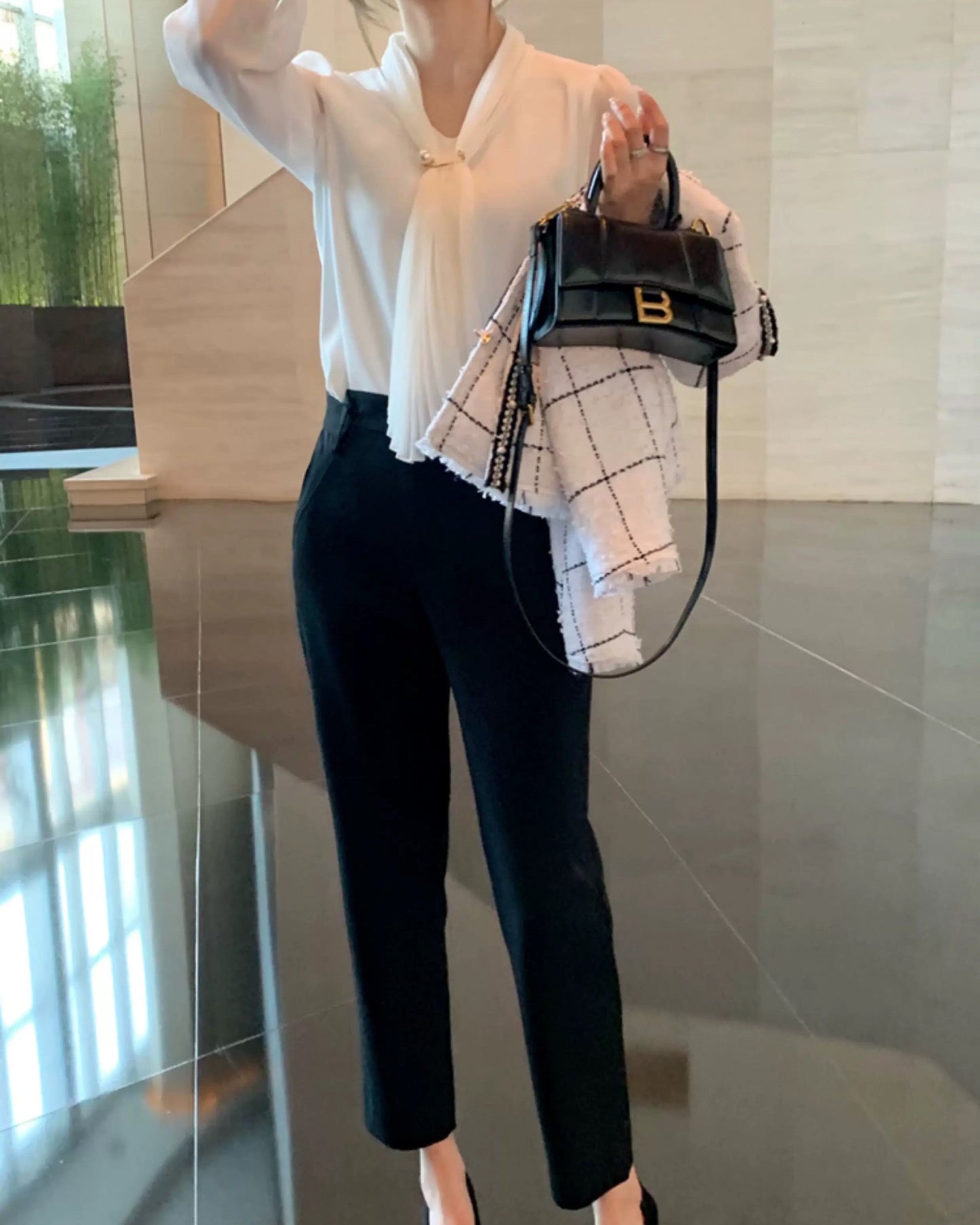 Silky Tie Neck Blouse 00407