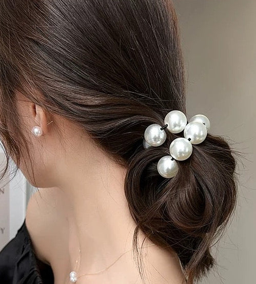 Luxe Round Pearl Hair Tie 00513