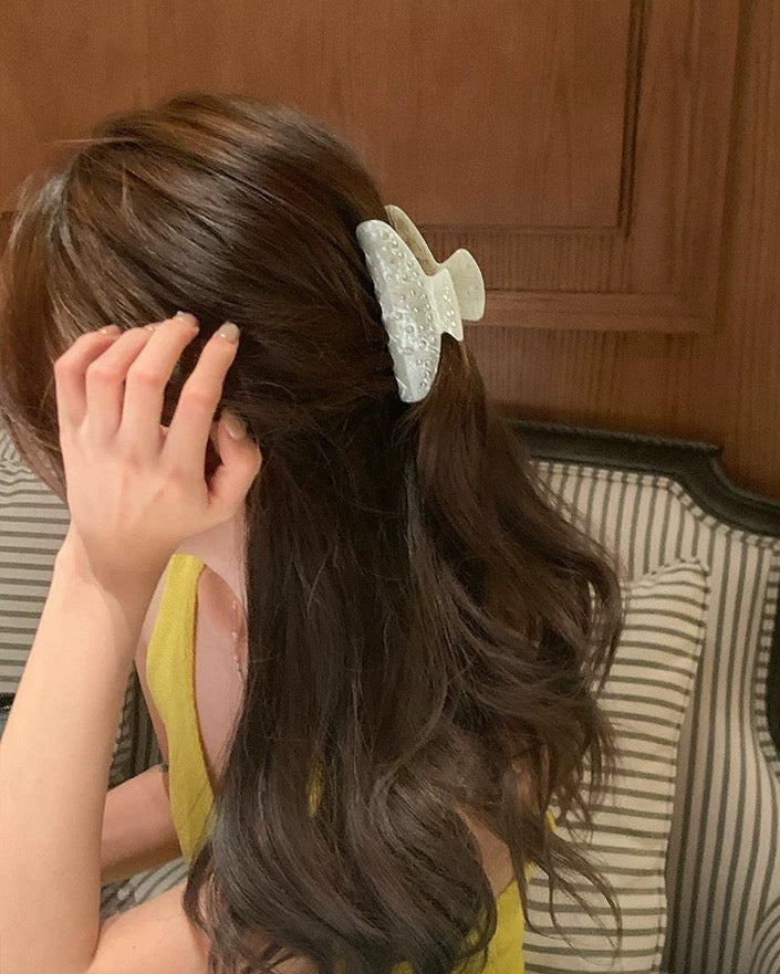 Crystal Shell Hair Clip 00434