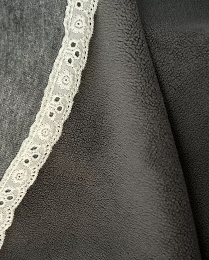 Cozy Lace Pullover 00438