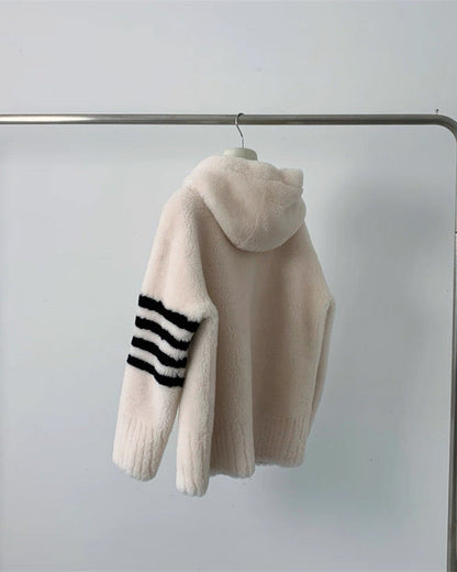 Cozy Wool-Blend Hooded Jacket 00519