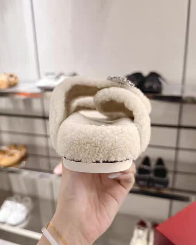 Crystal Bloom Fuzzy Slides 00504