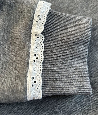 Cozy Lace Pullover 00438