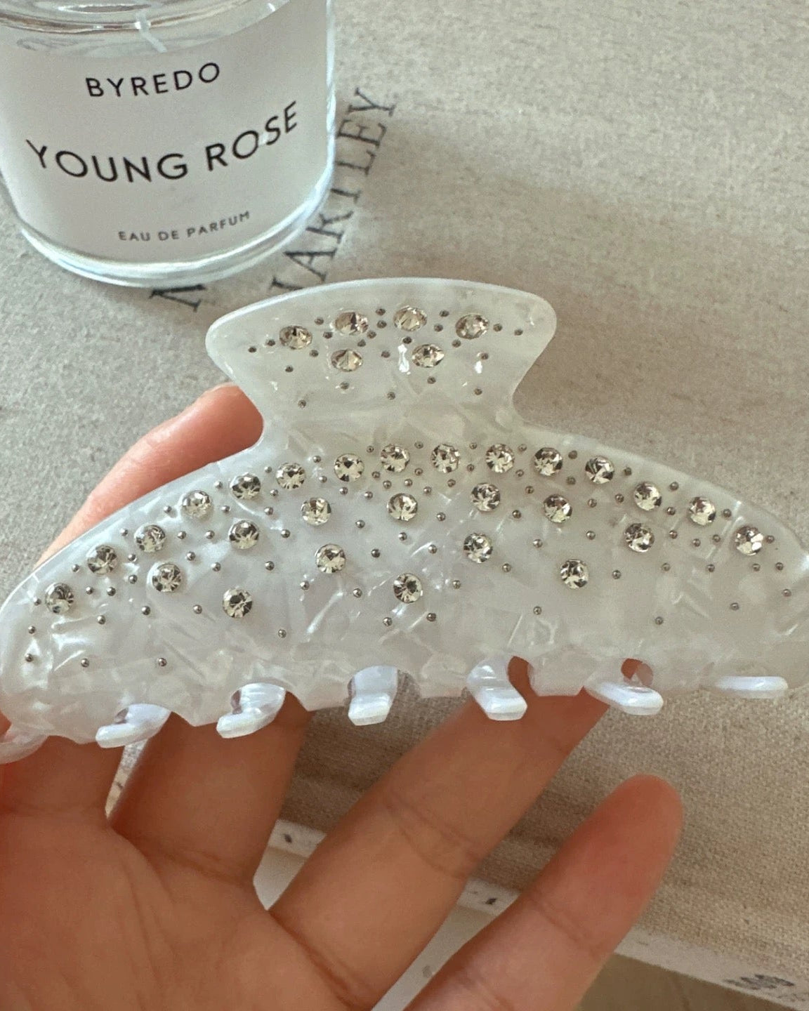 Crystal Shell Hair Clip 00434