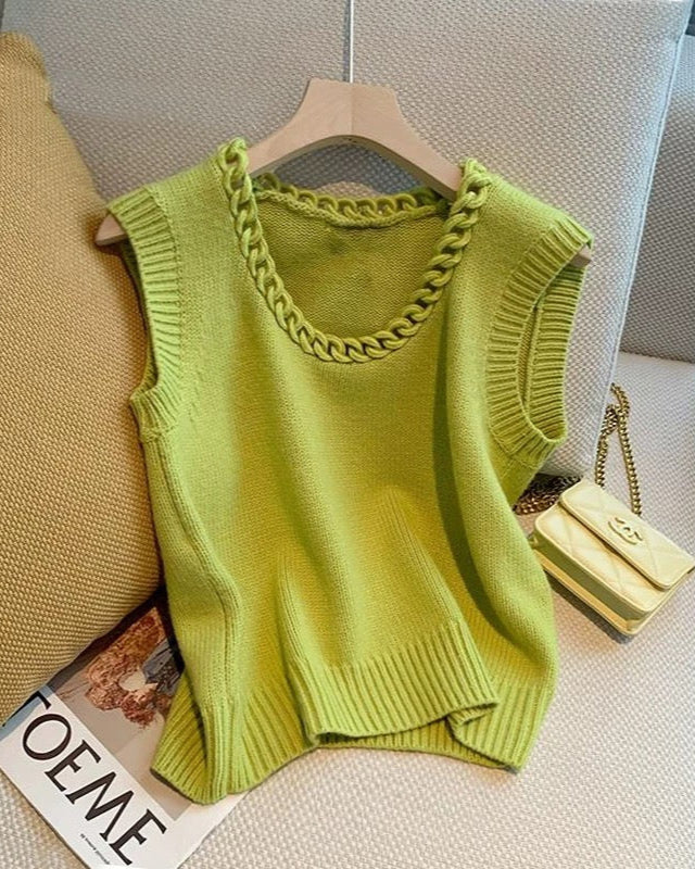 Braided Neckline Vest 00286