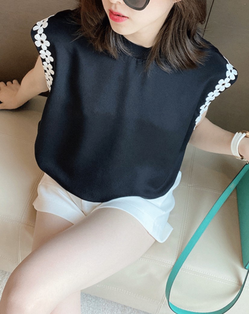 Daisy Edge Top 00259