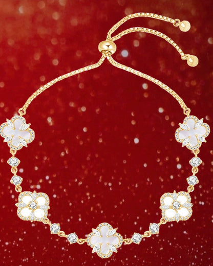 Sparkling Four-Leaf Clover Bracelet 00582