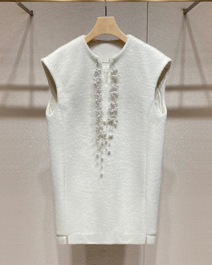 White Sleeveless Top 00028