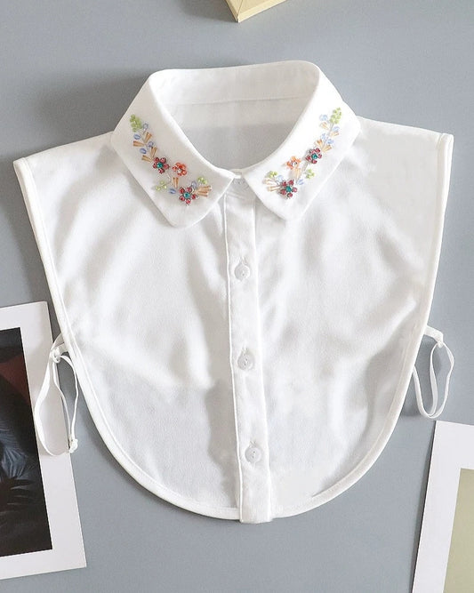 Collar with Floral Jewel 00074