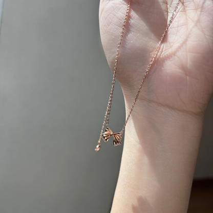 Grace Ribbon Necklace 00141