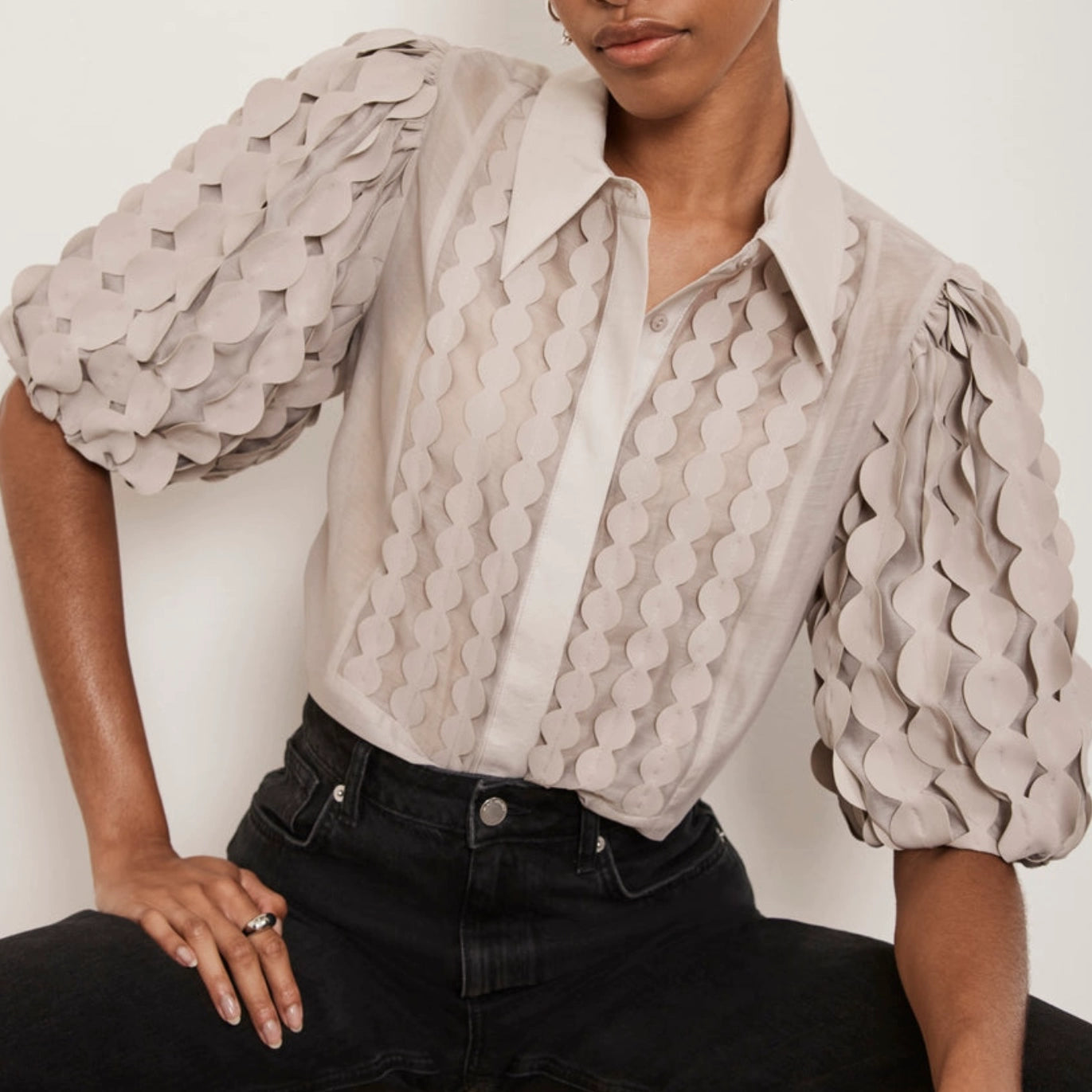 Gray Circle Lace Volume Shirt 00290
