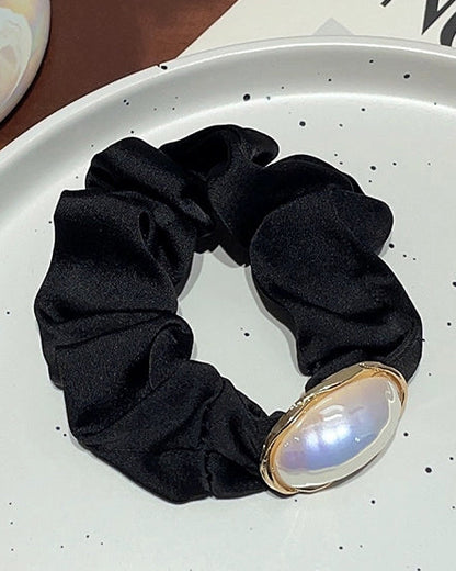 Classic Gem Scrunchie 00490
