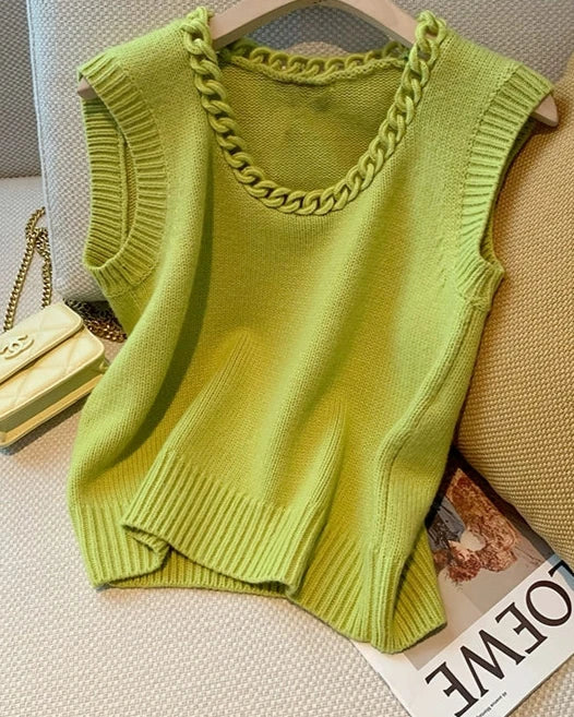 Braided Neckline Vest 00286