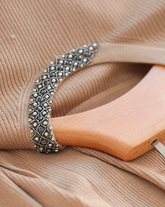 Layered Pearl Mock Neck Sweater 00541