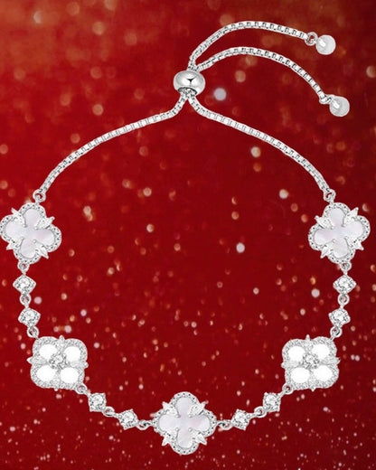 Sparkling Four-Leaf Clover Bracelet 00582