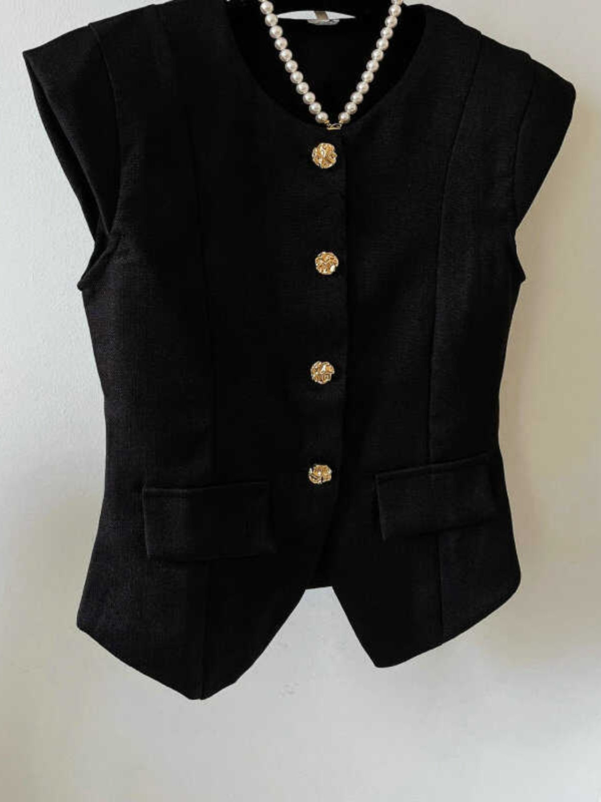 Sleeveless Tailored Vest 00174