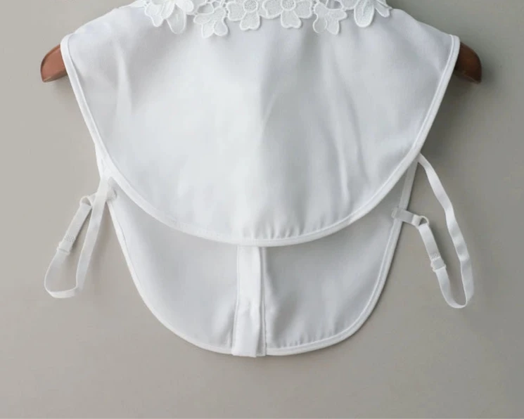 Pearly Floral Collar 00078
