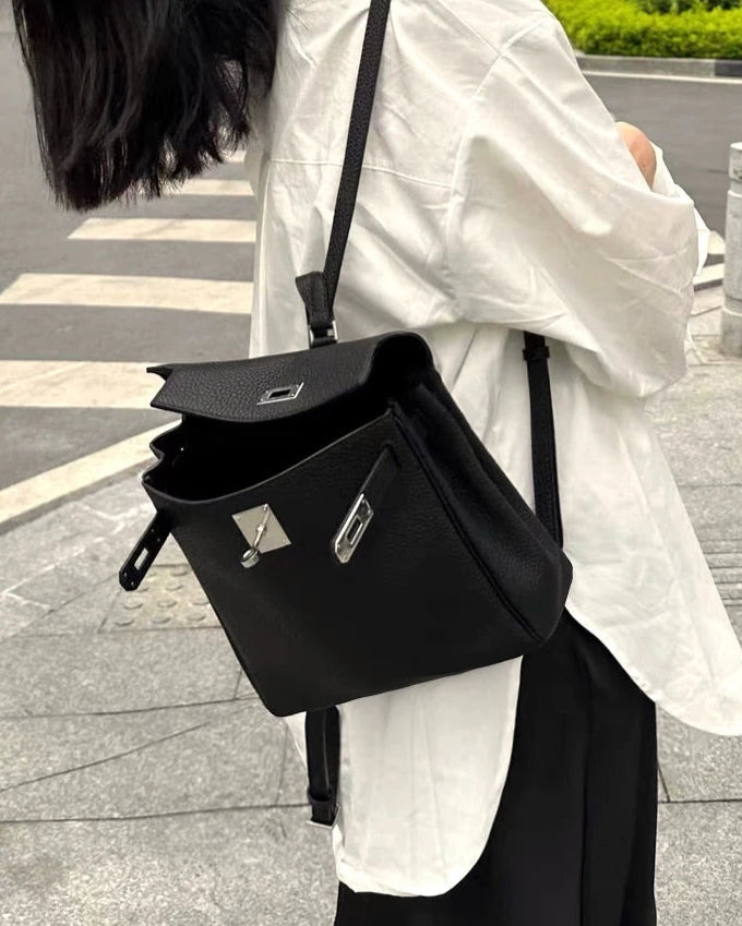 Classic Square Backpack 00054