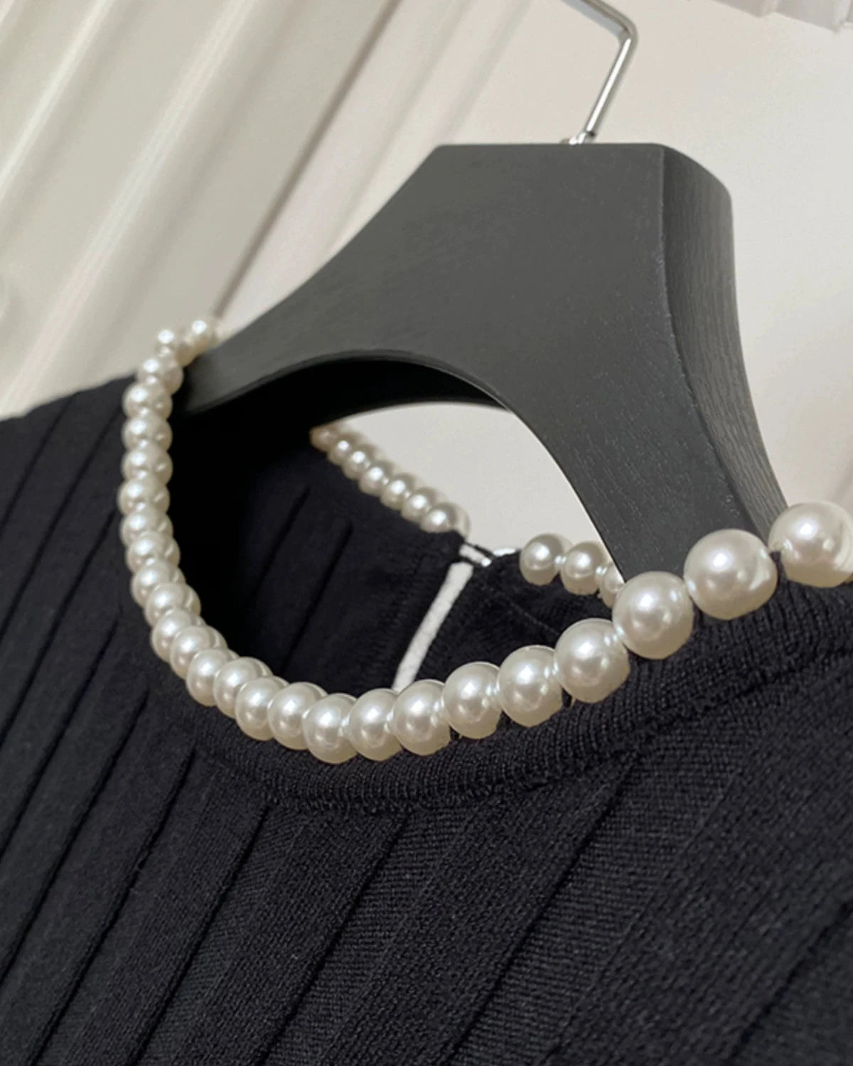 Long sleeve top with pearl 00084