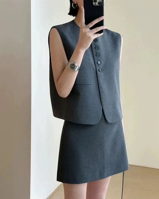 Minimalist Tailored Set 00262