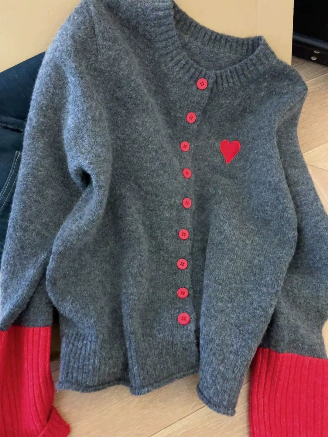 Heart Accent Knit Cardigan 00349