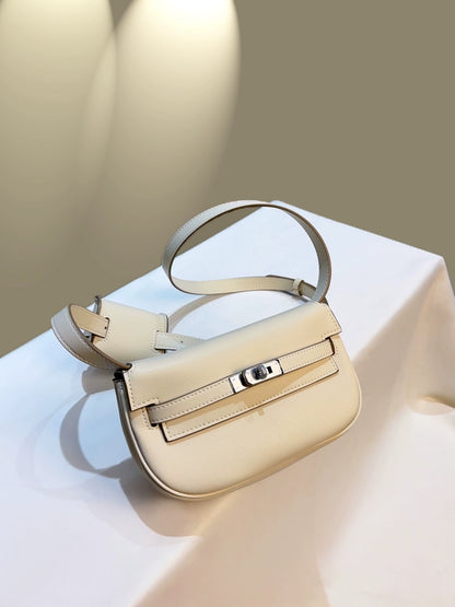 Classic Small Bag 00053