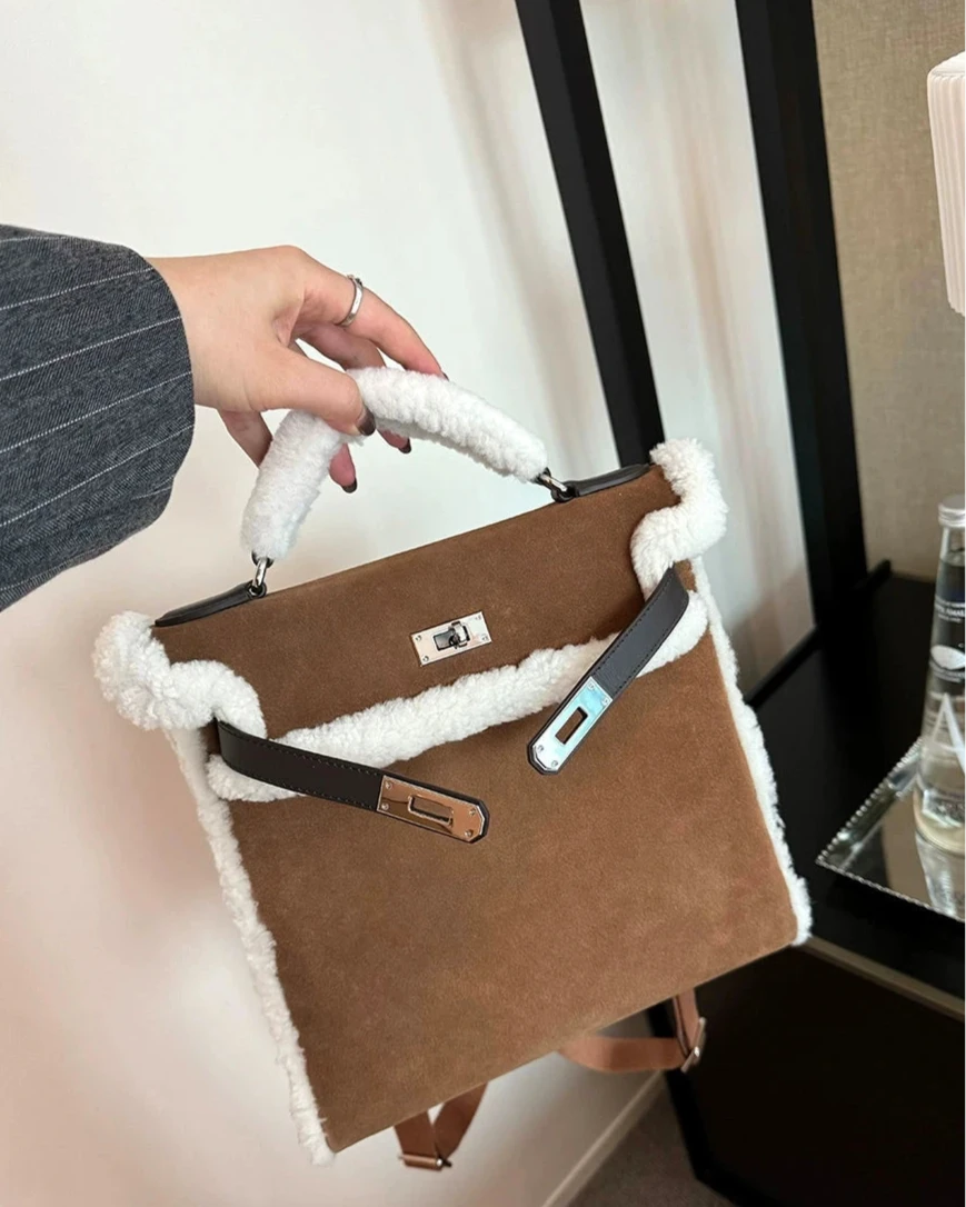 High-end Winter Taste Backpack 00122