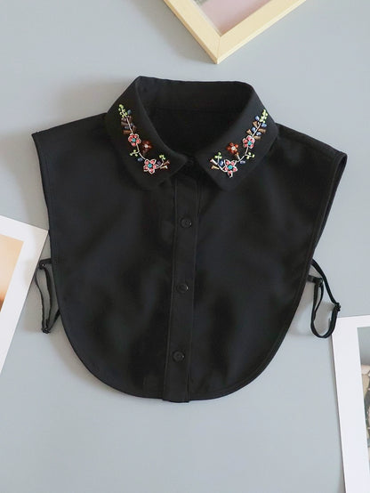 Collar with Floral Jewel 00074