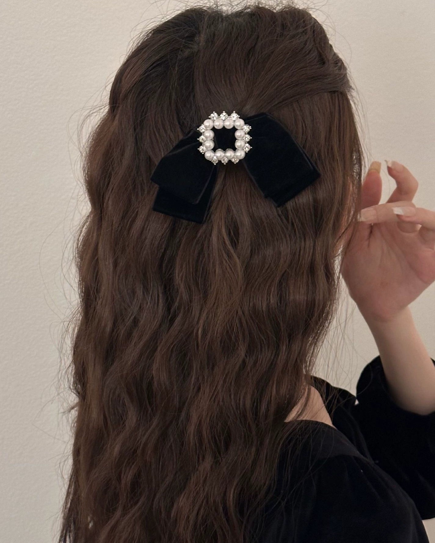 Velvet Pearl Ribbon Hair Clip 00475