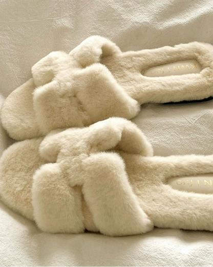 Cloudy Soft Fur Slides 00505