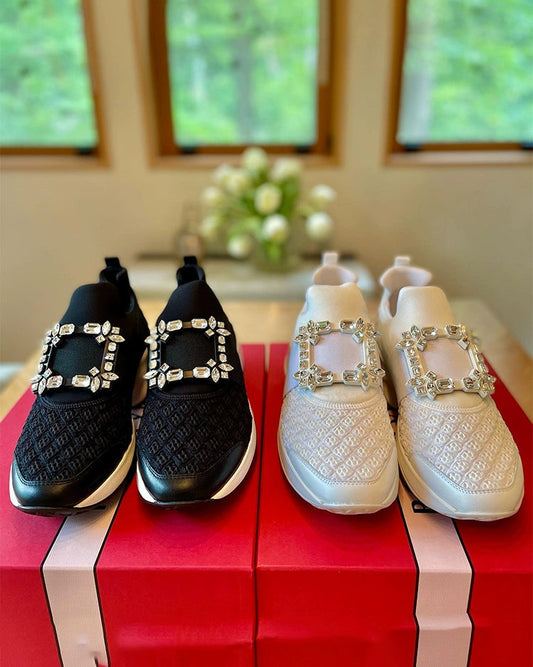 Crystal Buckle Sneakers 00369