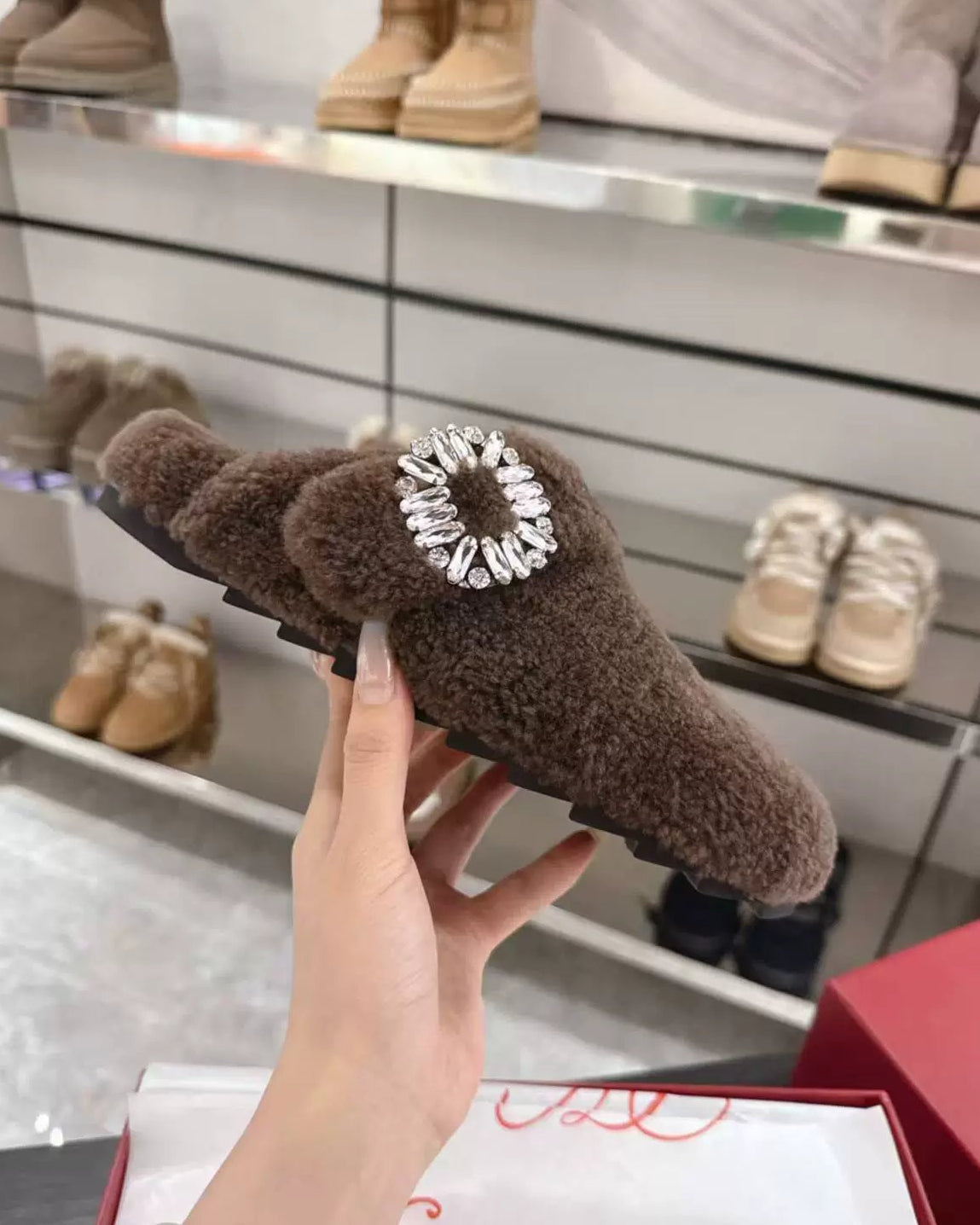 Crystal Bloom Fuzzy Slides 00504