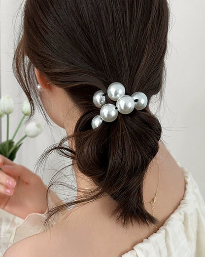 Luxe Round Pearl Hair Tie 00513