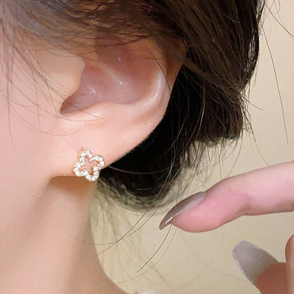Crystal Bloom Studs 00205
